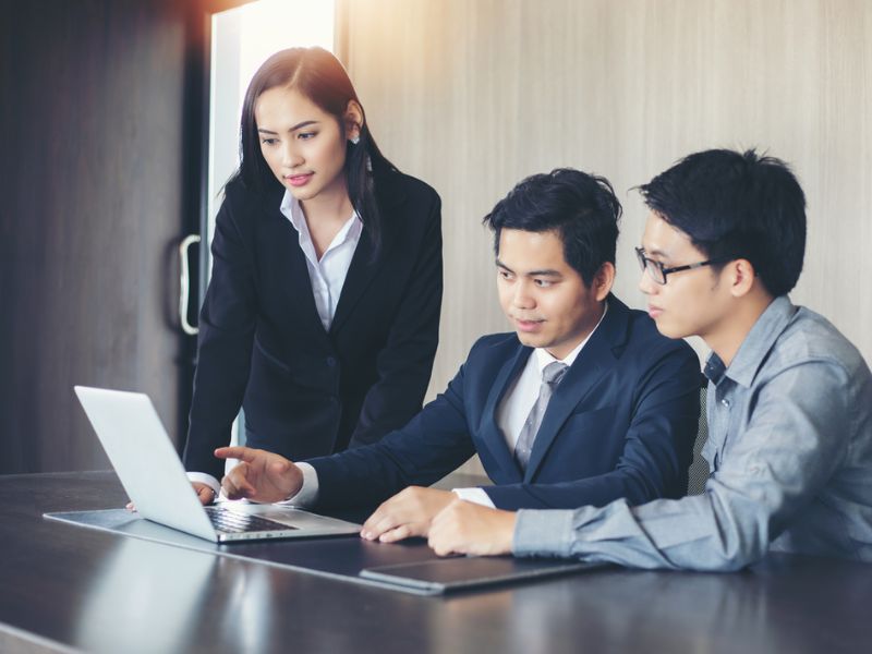 Đối Tác Cung Cấp Dịch Vụ Nhân Sự Là Gì?