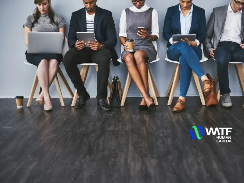 Phân Biệt Headhunt Và Tuyển Dụng Truyền Thống 6 Khi nào nên chọn headhunt, khi nào nên chọn tuyển dụng truyền thống?