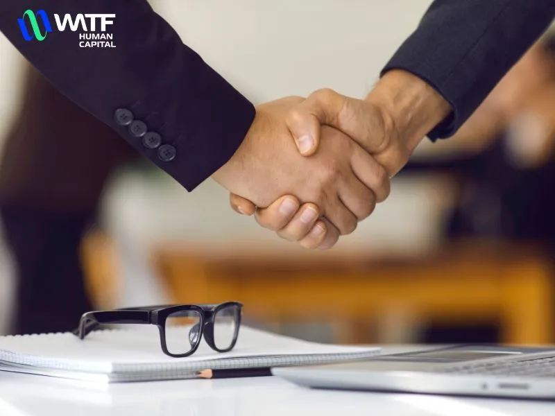 Phân Biệt Headhunt Và Tuyển Dụng Truyền Thống 3 Sự khác biệt trong cách tiếp cận ứng viên