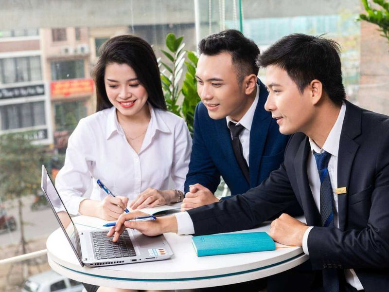 Nhân sự ngắn hạn và thời vụ khác nhau thế nào?