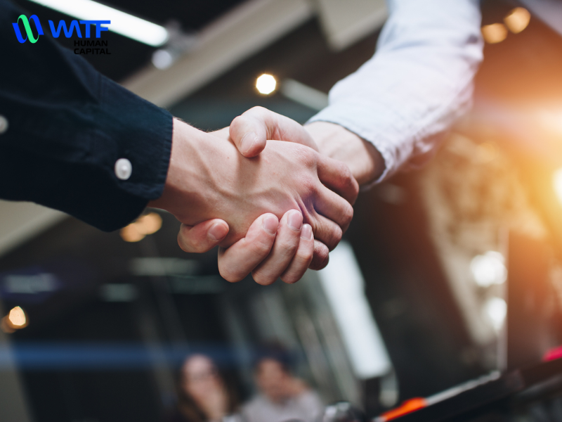 Thuê ngoài nhân sự - Giải pháp tối ưu cho doanh nghiệp hiện đại 2 Thuê ngoài nhân sự (HR Outsourcing) là một chiến lược mà doanh nghiệp chuyển giao một phần hoặc toàn bộ chức năng nhân sự cho đơn vị chuyên nghiệp bên ngoài