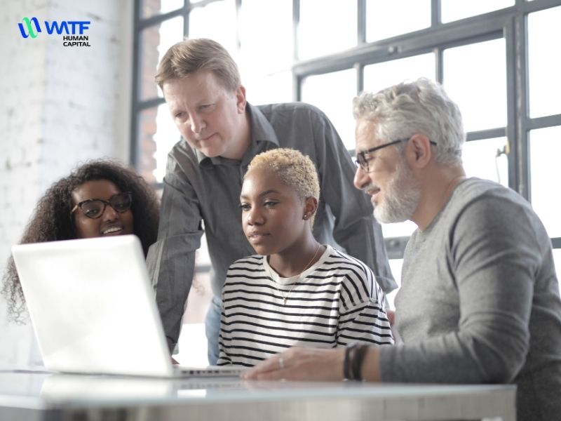 5 cách xử lý nhân sự dài hạn trong trường hợp khẩn cấp 5 Vai trò của ban lãnh đạo và bộ phận nhân sự