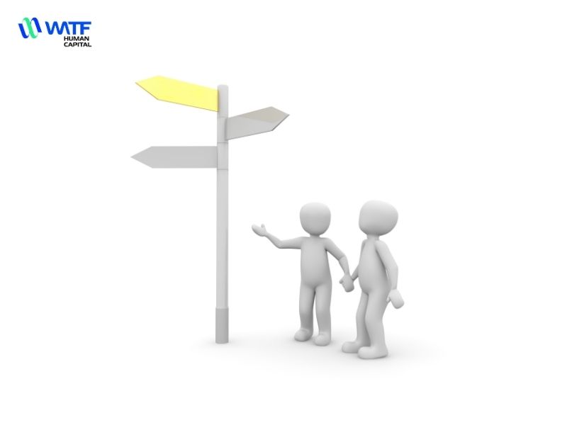 Chiến lược nhân sự là gì? Lợi ích của đào tạo nhân sự chiến lược 5 Các yếu tố cần xem xét khi xây dựng chương trình đào tạo nhân sự chiến lược