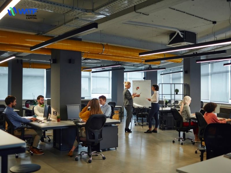 Các yếu tố ảnh hưởng đến hiệu quả cung ứng nhân sự trong doanh nghiệp 9 Các yếu tố ảnh hưởng đến hiệu quả cung ứng nhân sự: Tình hình thị trường lao động